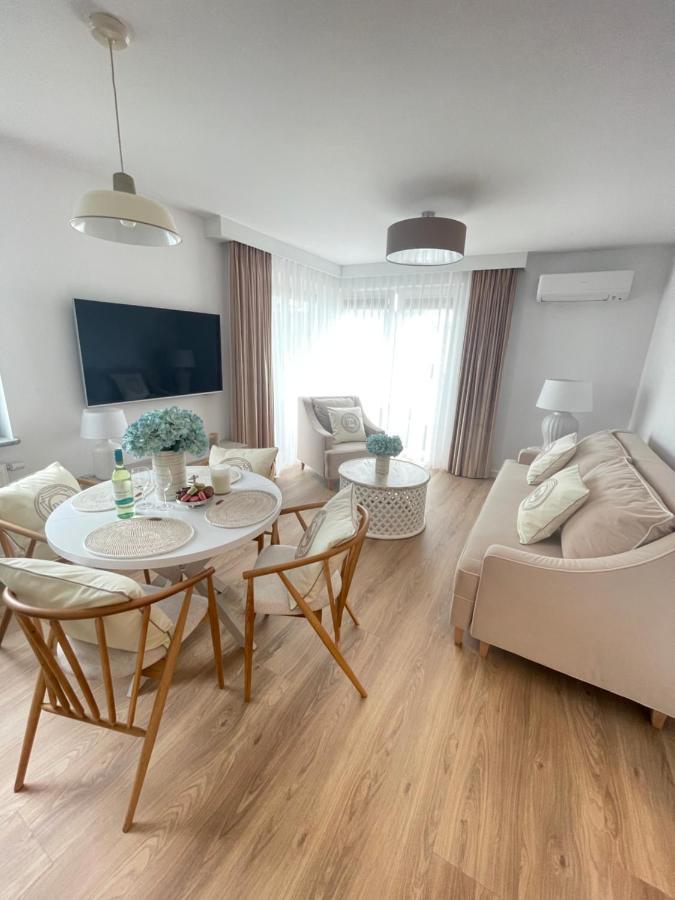 Winnings Apartamenty Nad Morzem Kołobrzeg Exteriör bild