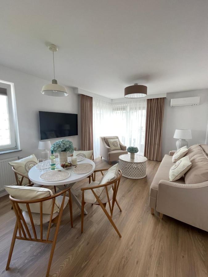 Winnings Apartamenty Nad Morzem Kołobrzeg Exteriör bild